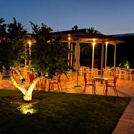 Fray Sebastian Hotel Nava de la Asuncion