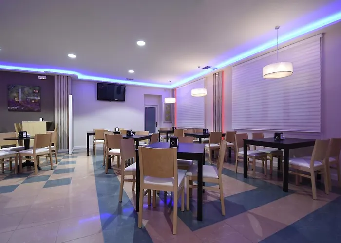 Fray Sebastian Hotel Nava de la Asuncion